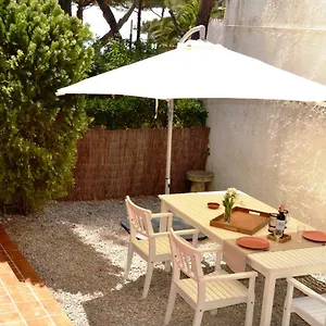  Apartamento Apartamento Con Jardín
